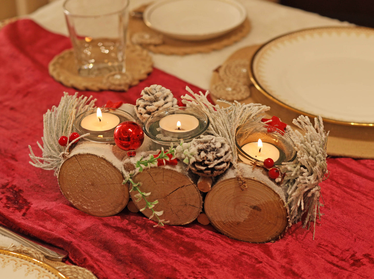 LABZIO Rustic Christmas Tree Candle Holder - 3-Tealight Log with Pinecones, Frosted Branches, Red Ornaments & Snow Effect - Festive Christmas Tree Table Centerpiece