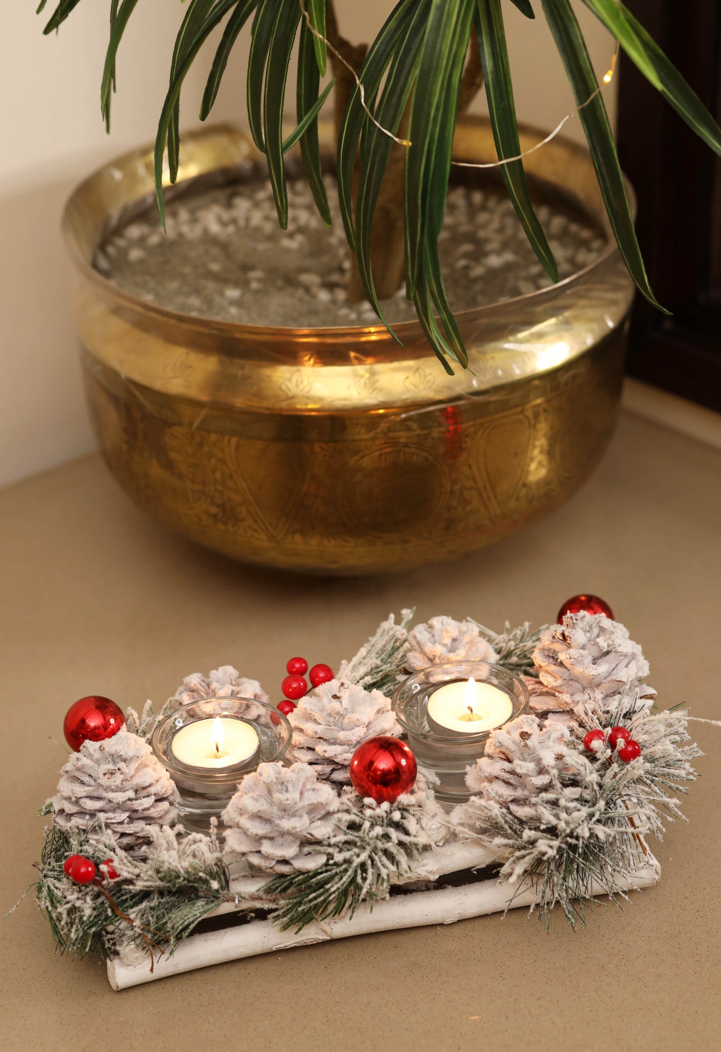 LABZIO Candle Holder Christmas Centerpiece - Snow Frosted Pinecones with Red Baubles & Berries - Wooden Base Table Decor for Christmas Tree Display, Tea Lights, or Votive Candles