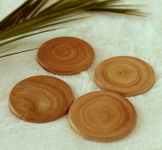 LABZIO | Set of 4 Wooden Coasters | Round, Durable Drink Coasters for Coffee Table, Dining, Home & Office | Rustic, Eco-Friendly, Furniture Protection