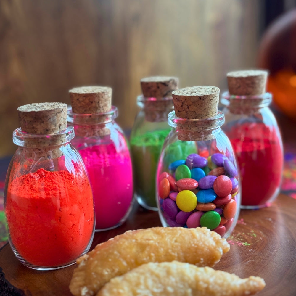 LABZIO Home - Borosilicate glass spice jars with cork stoppers, Ideal for DIY crafts, party favors, dry fruit gifting, chutneybottles, (Pack of 8) (110 ml each), Includes a funnel (80mm)